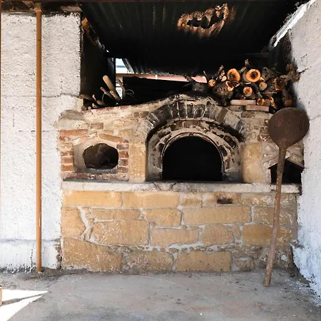 Hidden Valley - Charming 2br House In מיליו