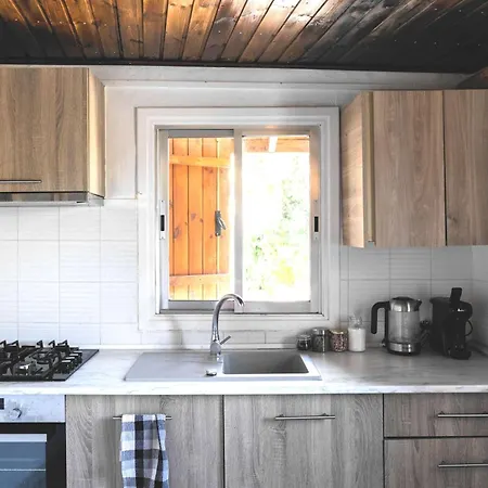 Hidden Valley - Charming 2br House In מיליו