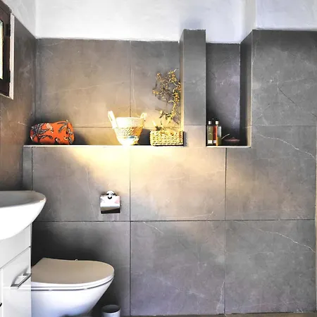 בית נופש Hidden Valley - Charming 2br House In