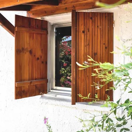 בית נופש Hidden Valley - Charming 2br House In מיליו